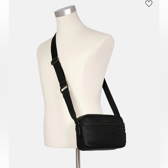 Coach crossover leather bag - like new - Picture 5 of 5